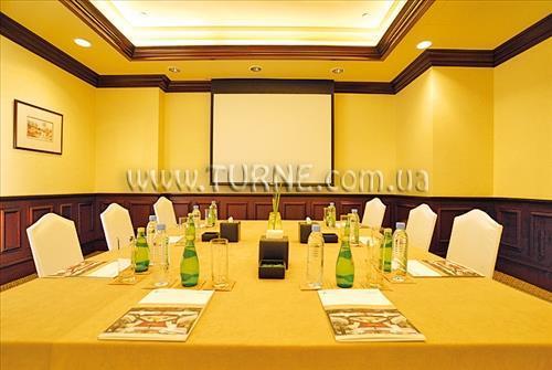 Фото Movenpick Hotel & Apartments Bur Dubai апартаменты