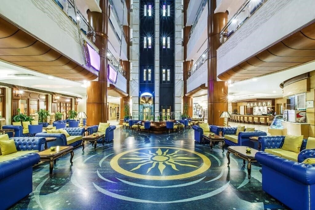 Отель Grand Excelsior Hotel Bur Dubai 4*