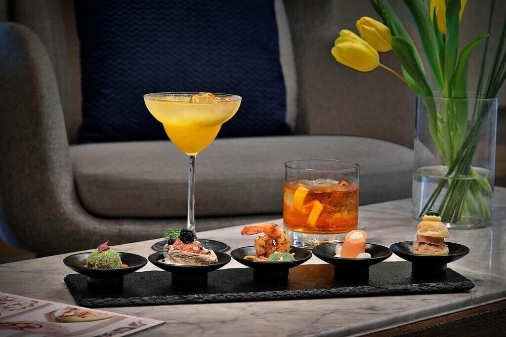 Voco Dubai (ex. Nassima Royal Hotel) 5* суреті