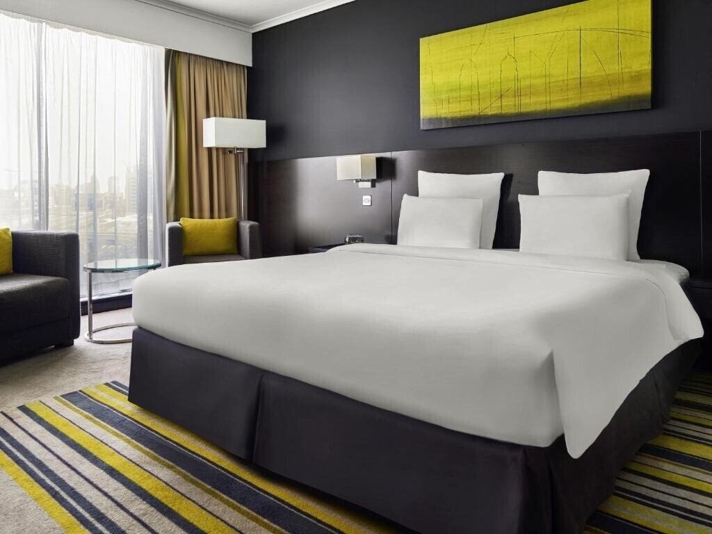 Фотография Pullman Dubai Creek City Centre (ex. Sofitel City Centre) 5*