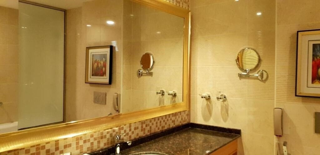 Фото Jacobs Garden Hotel 4*