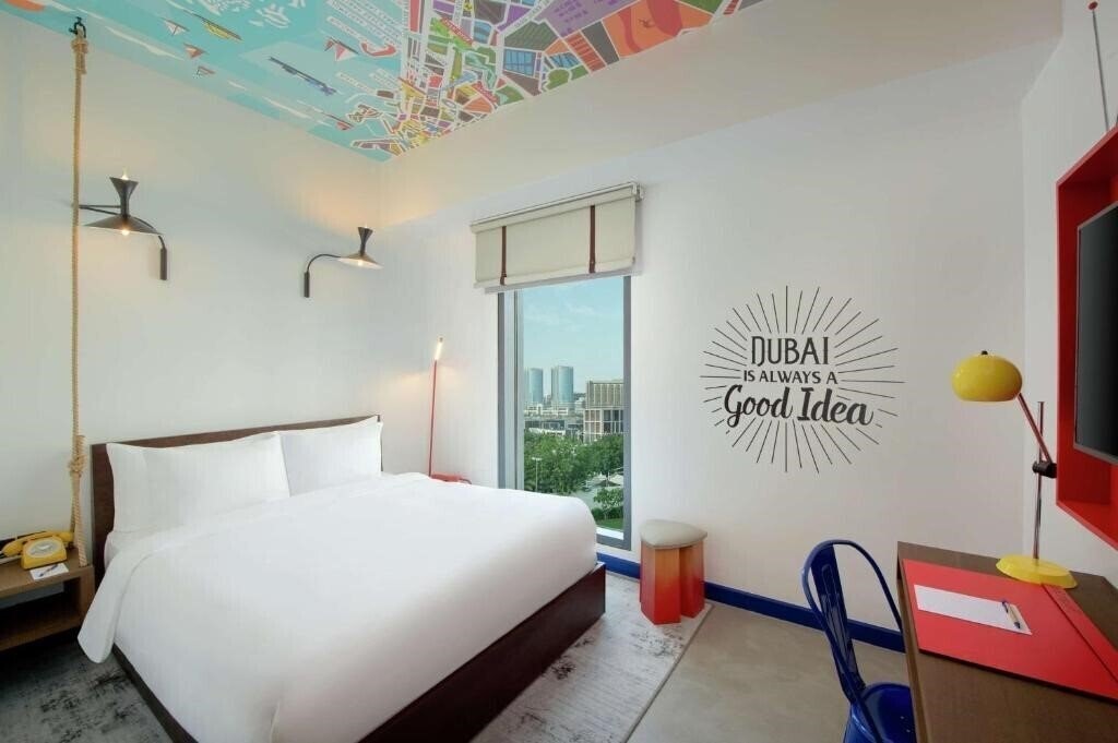 Фото Hampton By Hilton Dubai Al Seef 3*
