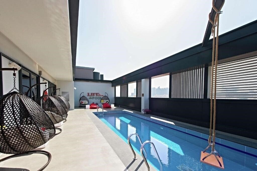 Изображение Hampton By Hilton Dubai Al Seef 3*