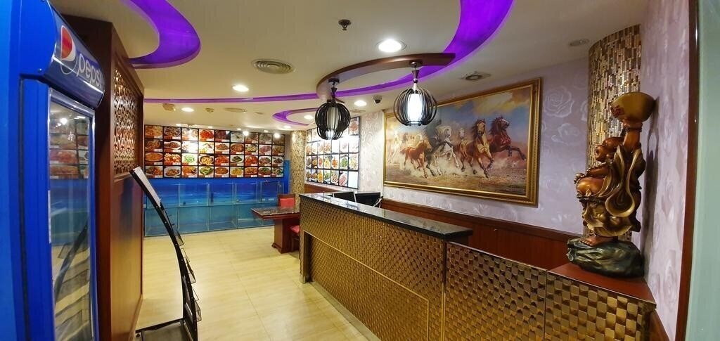 Фото Kings Square Hotel 2*