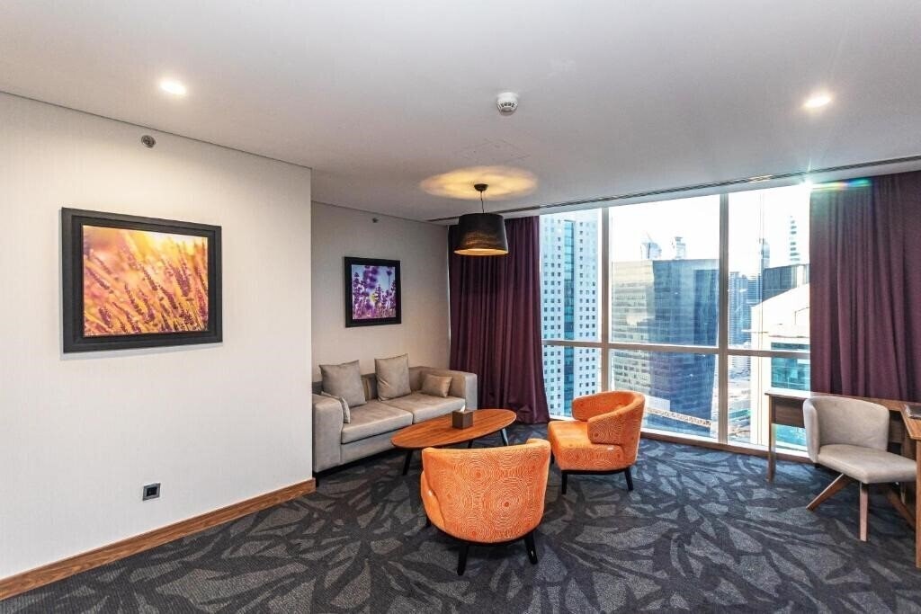 Park Regis Business Bay 4* суреті