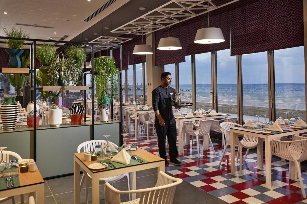 Riu Dubai Beach Resort 4* суреті