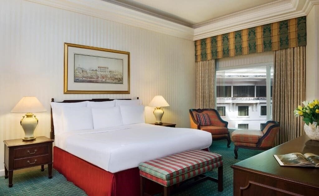 Фото The Bristol Inn Hotel 4*