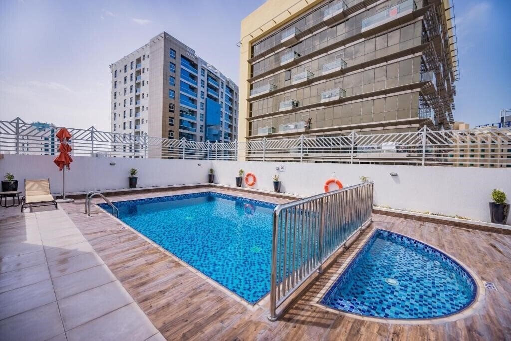 Mena Plaza Hotel Mall Of The Emirates 4* суреті