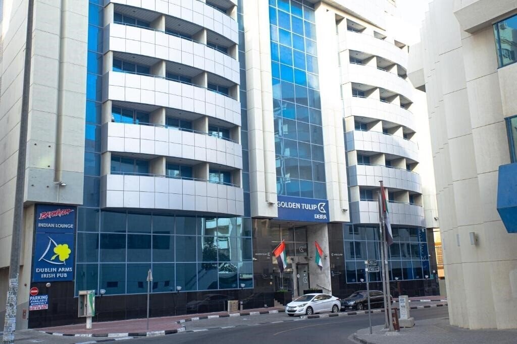 Отель Concorde Deira Hotel (ex. Golden Tulip Deira Hotel, Golden Tulip Nihal Palace Hotel, Metropolitan Deira Hotel) 4*