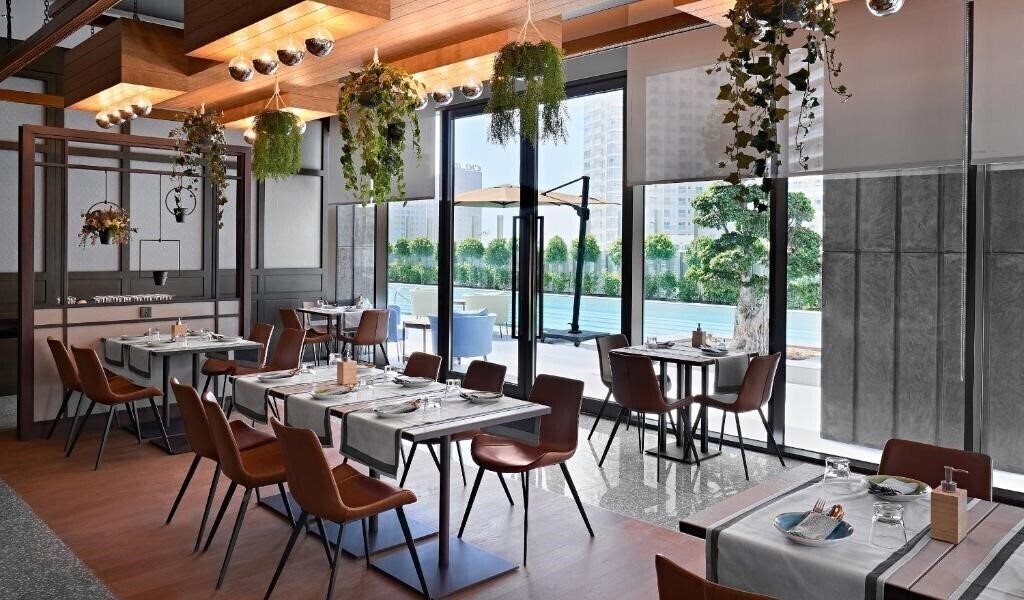 Изображение Barcelo Business Bay 4*