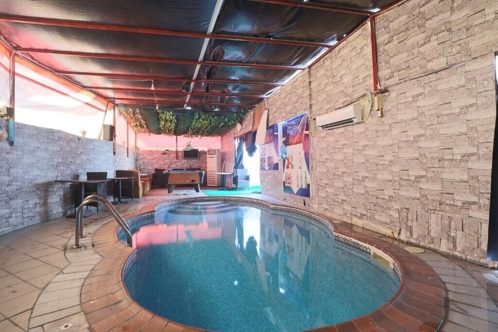 Картинка Oyo 367 Eureka Hotel 2*
