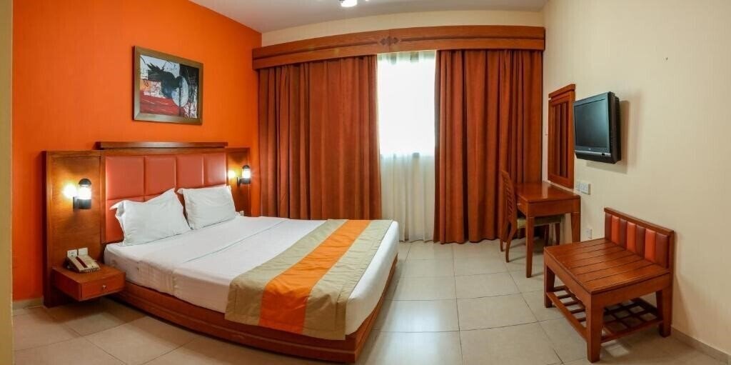Картинка West Zone Plaza Hotel Apartments 4*