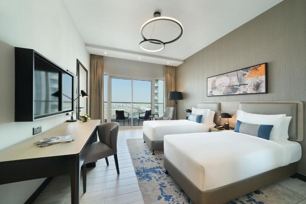 Картинка Damac Hills 2 Hotel Edge By Rotana 3*
