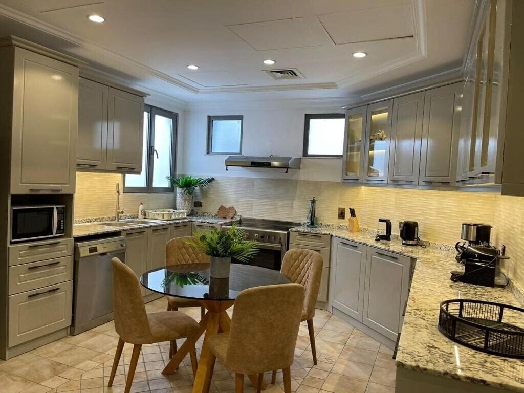 The Palm Jumeirah Villas 5* фотосуреті