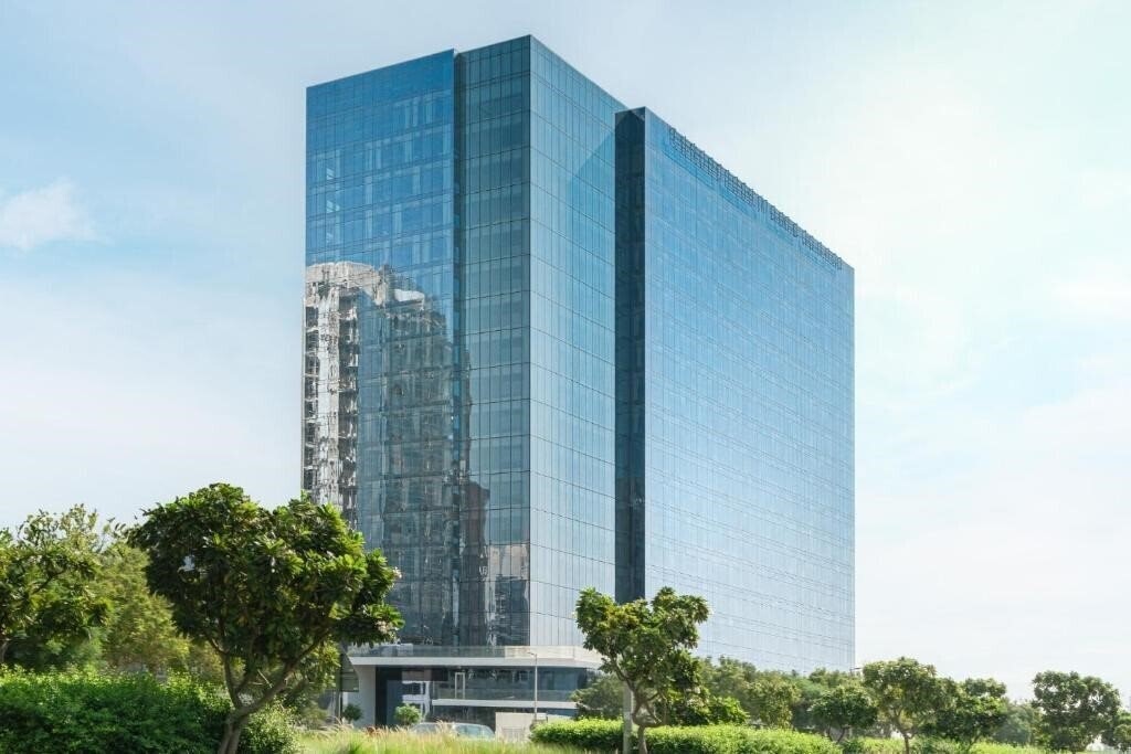 Отель Renaissance Business Bay Dubai (ex. Grand Millennium) 5*