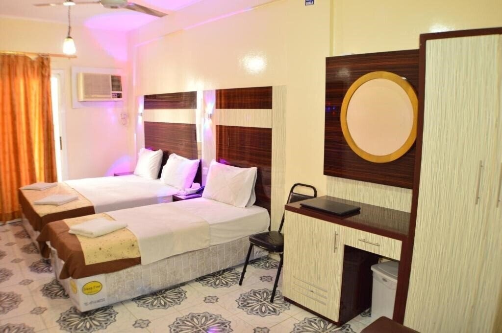 Изображение Tehran Hotel 1*