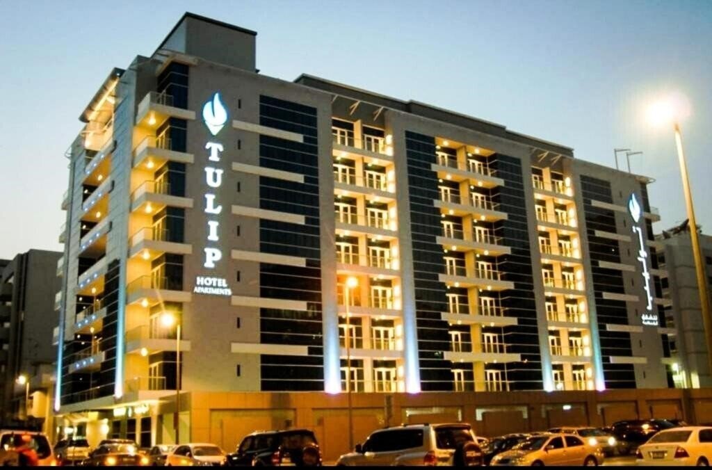Отель Tulip Hotel Apartments 3*