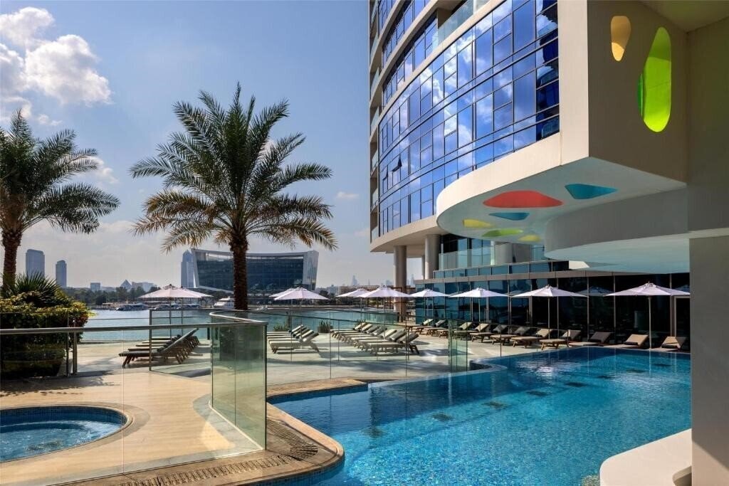 Изображение Hilton Dubai Creek Hotel & Residences 5*