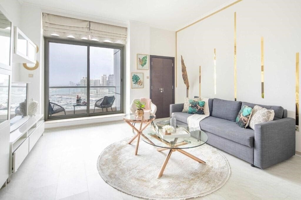 Botanica Tower 4* қонақ үйі