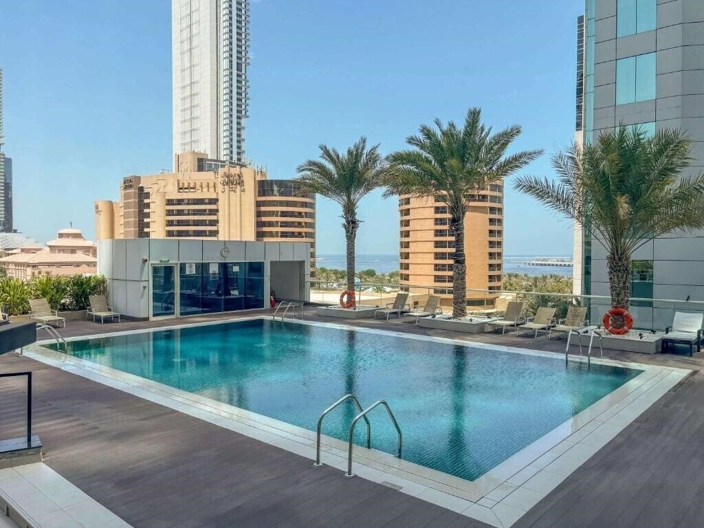 Botanica Tower 4* фотосуреті