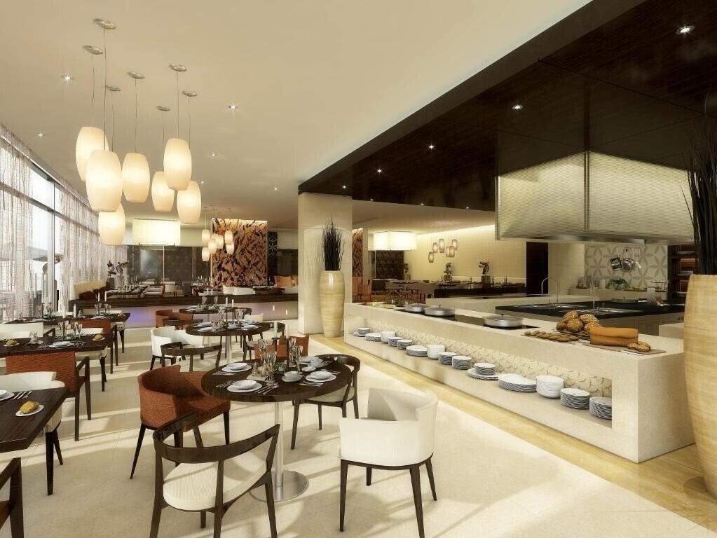 Изображение Hyatt Place Dubai Al Rigga Residences 4*
