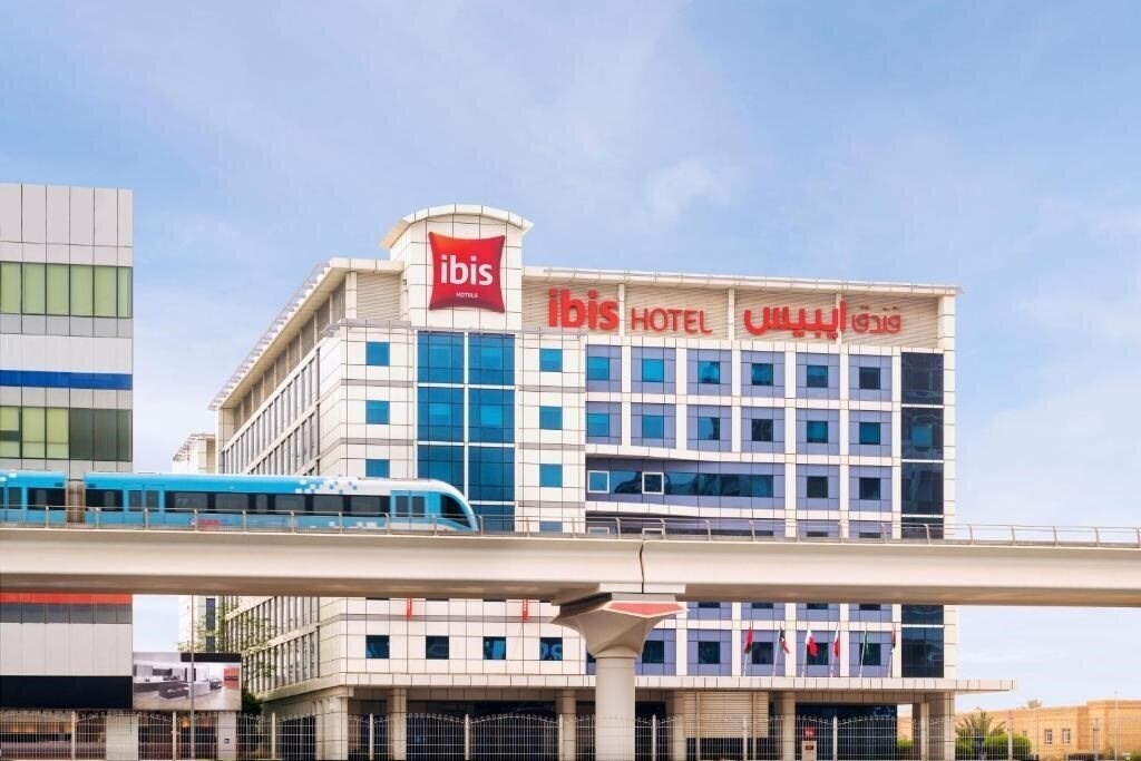 Отель Ibis Al Barsha (ex. Ibis Dubai Al Barsha, Ibis Hotel Al Barsha) 3*
