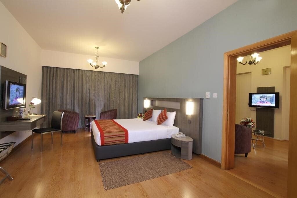 Florida City Hotel Apartments (ex. Flora Hotel Apartments) 3* суреті