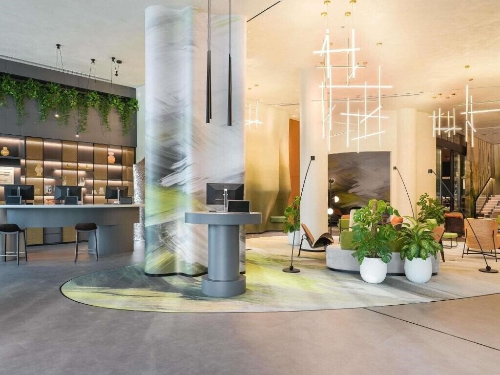 Фотография Novotel World Trade Centre 4*