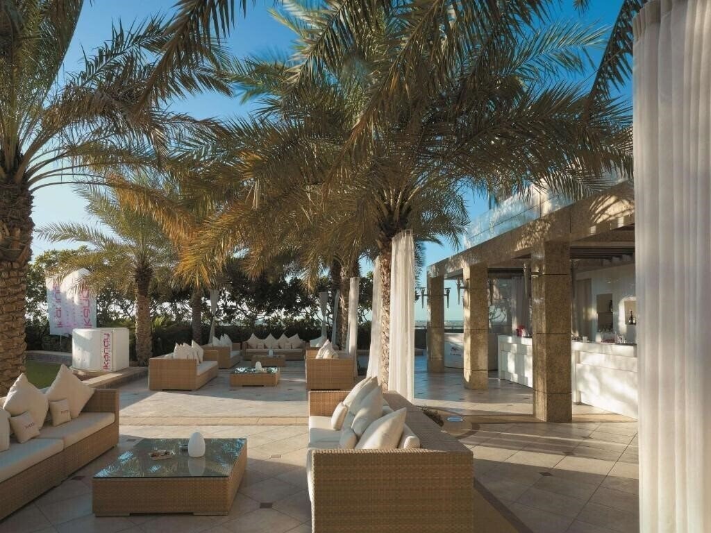 Изображение Shangri-La Hotel 5*