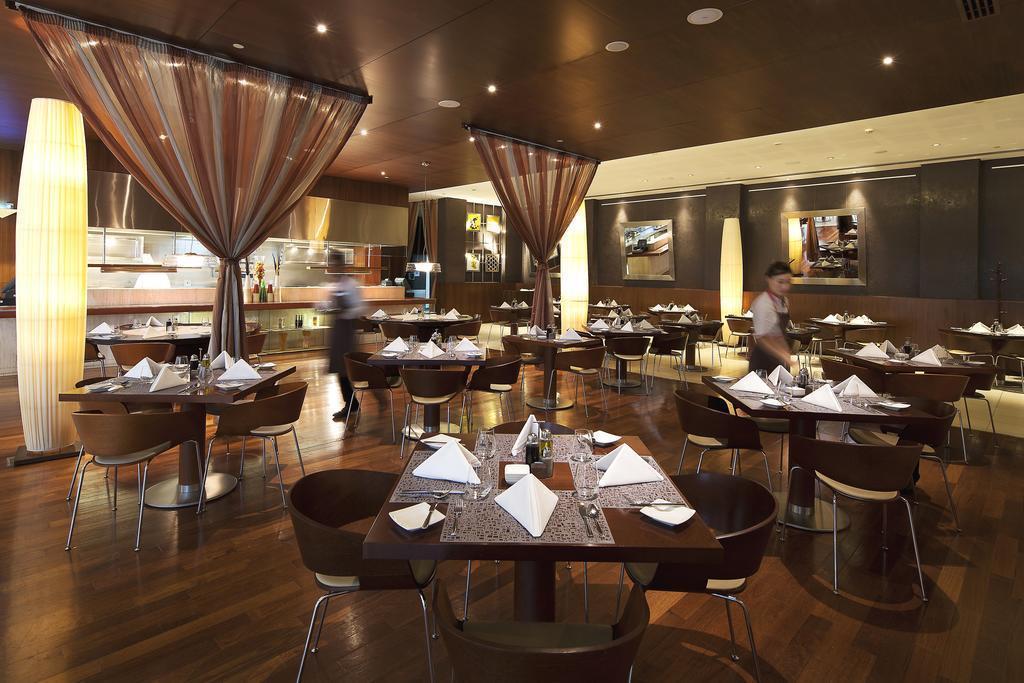 Ibis World Trade Center 2* суреті