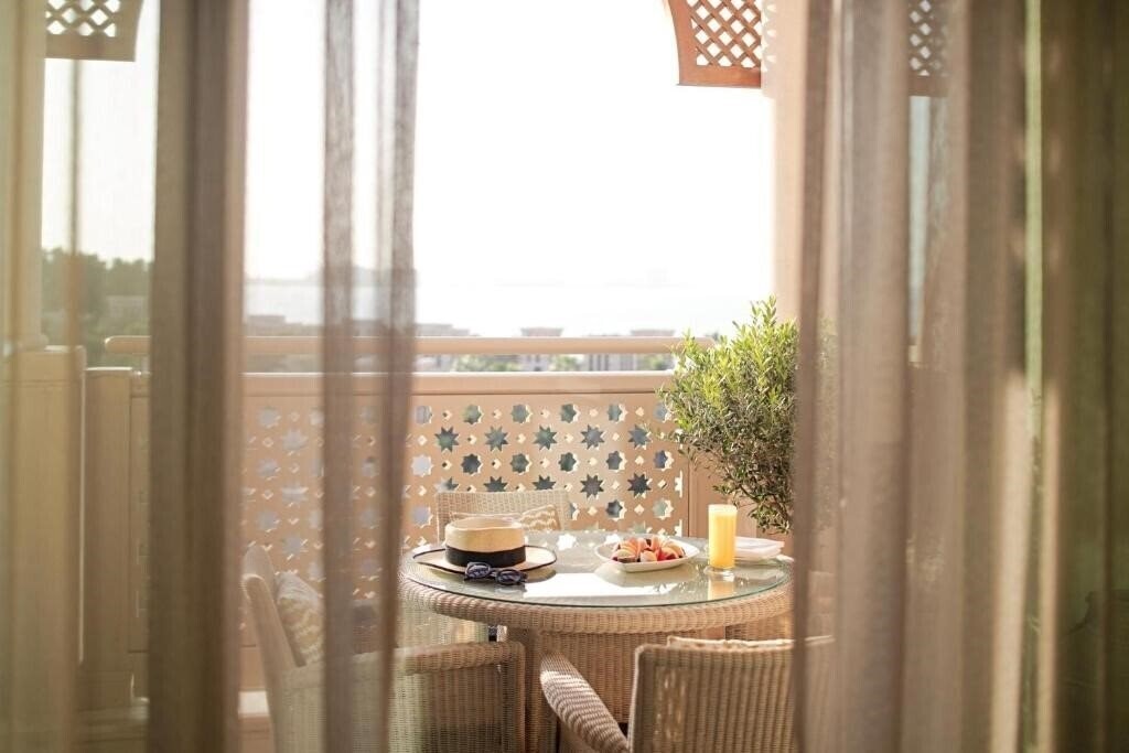 Картинка Jumeirah Al Qasr 5*