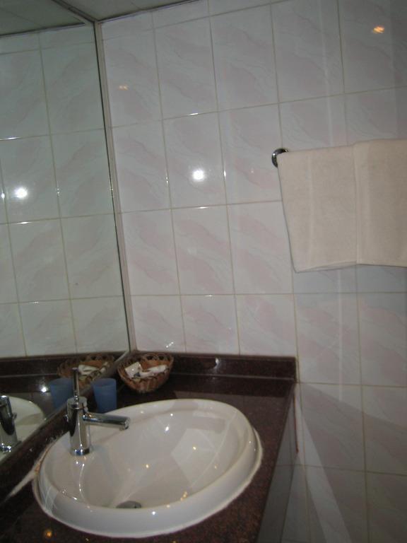 Al Jawhara Metro Hotel 2* фотосуреті