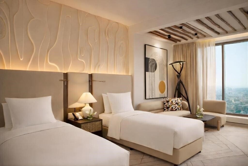 The Monarch Dubai 5* суреті