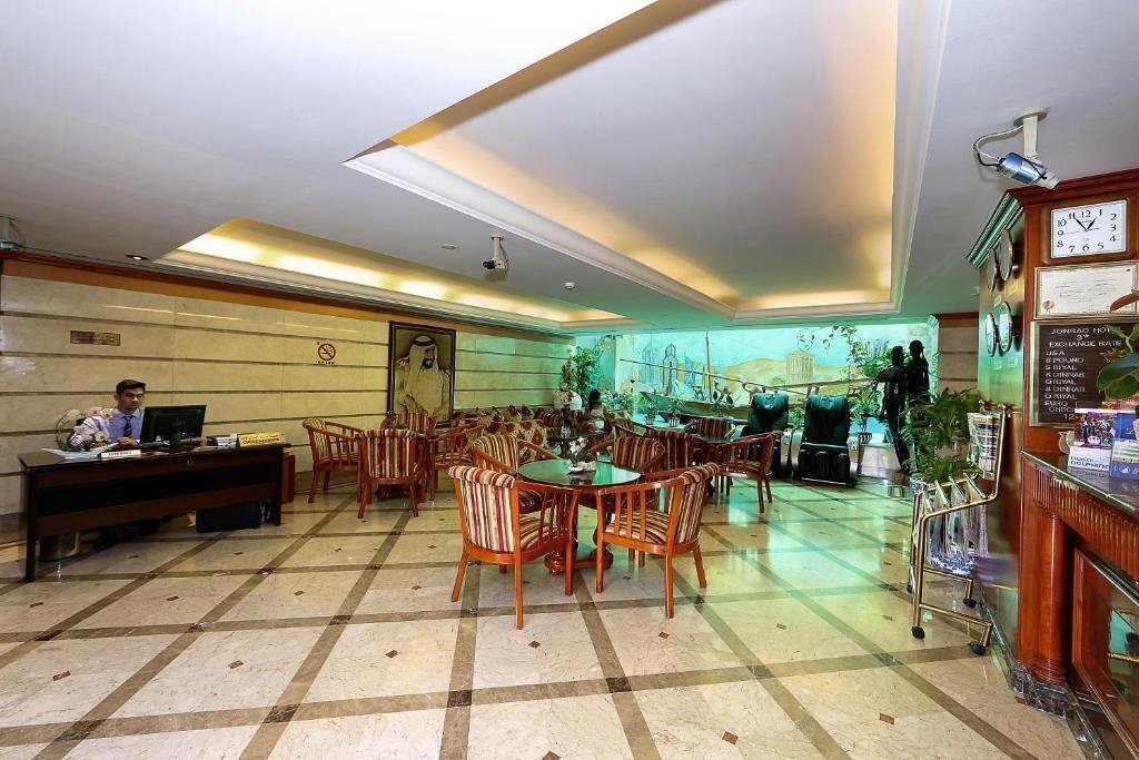 Фото Jonrad Hotel 3*