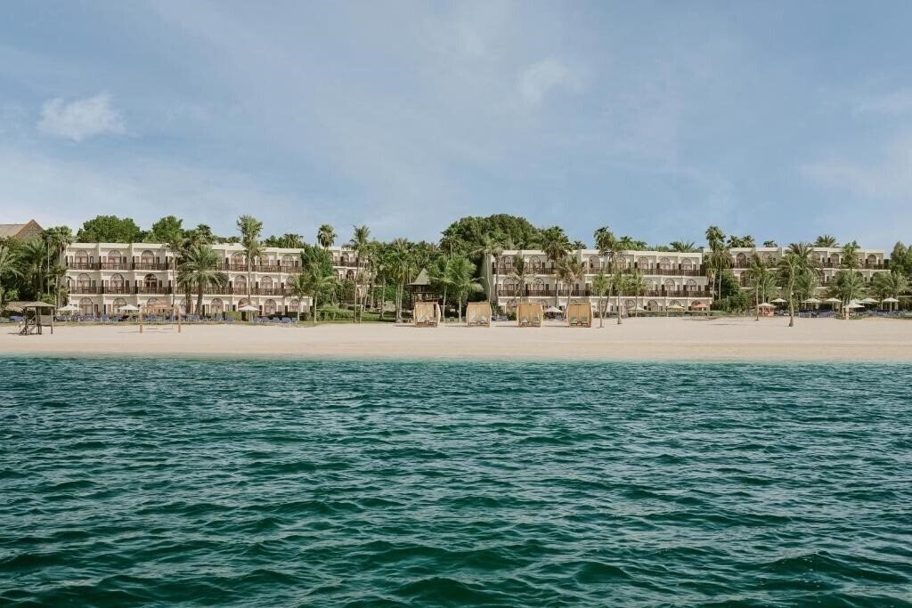 Отель JA Palm Tree Court 5*