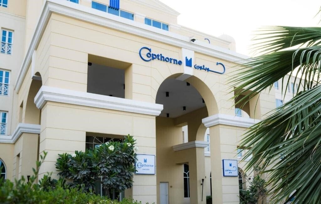 Изображение Millennium Lakeview Hotel (ex. Copthorne Lakeview Hotel) 4*