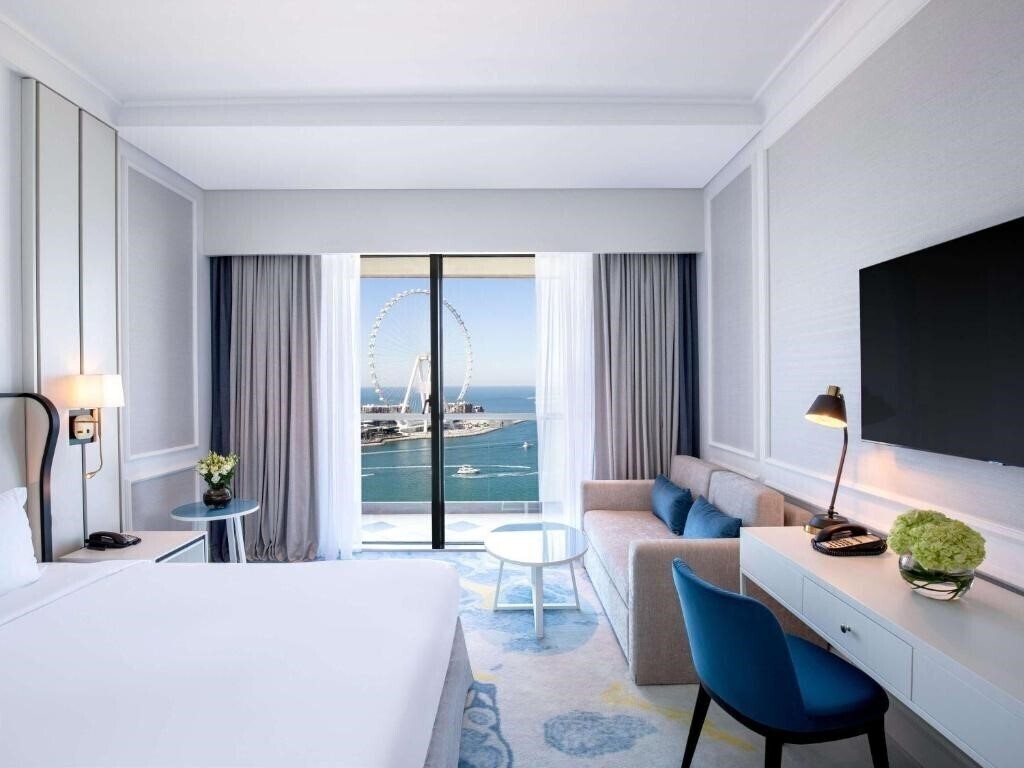 Фото Sofitel Dubai Jumeirah Beach 5*