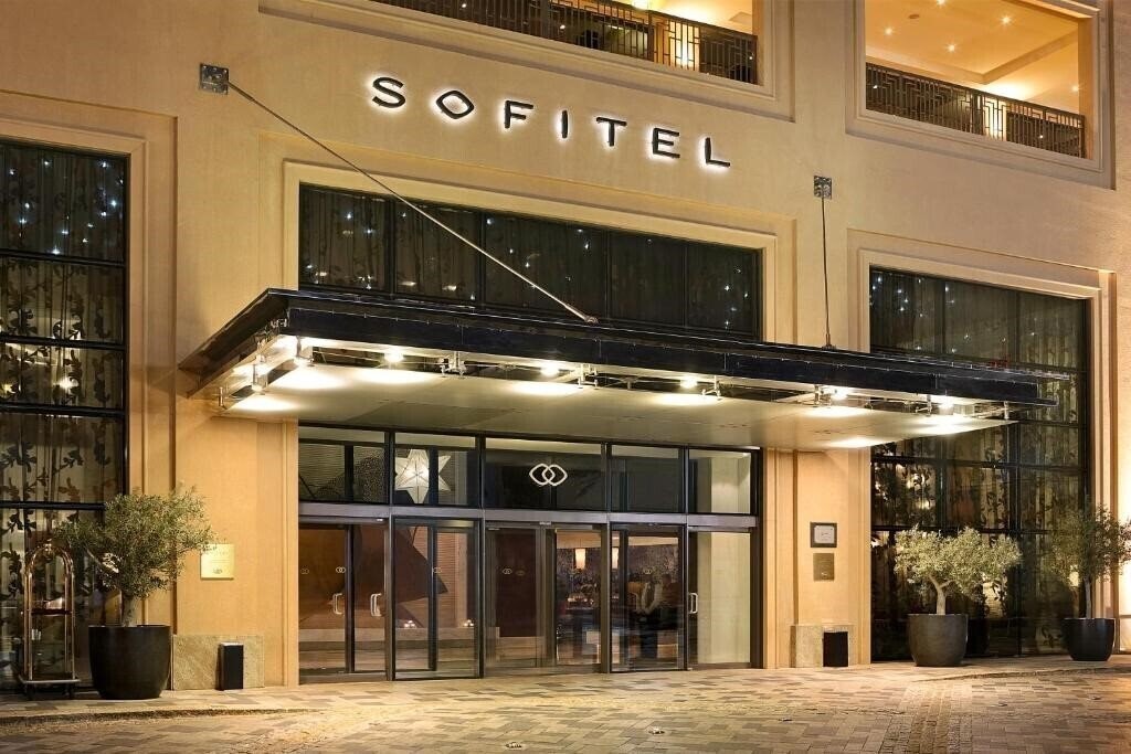 Картинка Sofitel Dubai Jumeirah Beach 5*