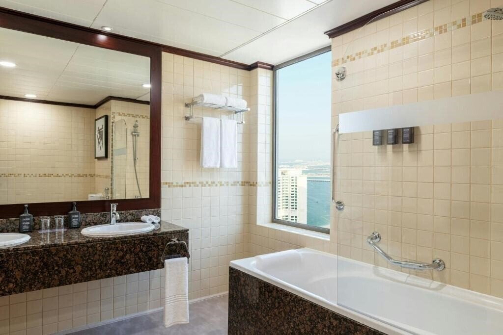 Фотография Sheraton The Walk, Dubai 4*