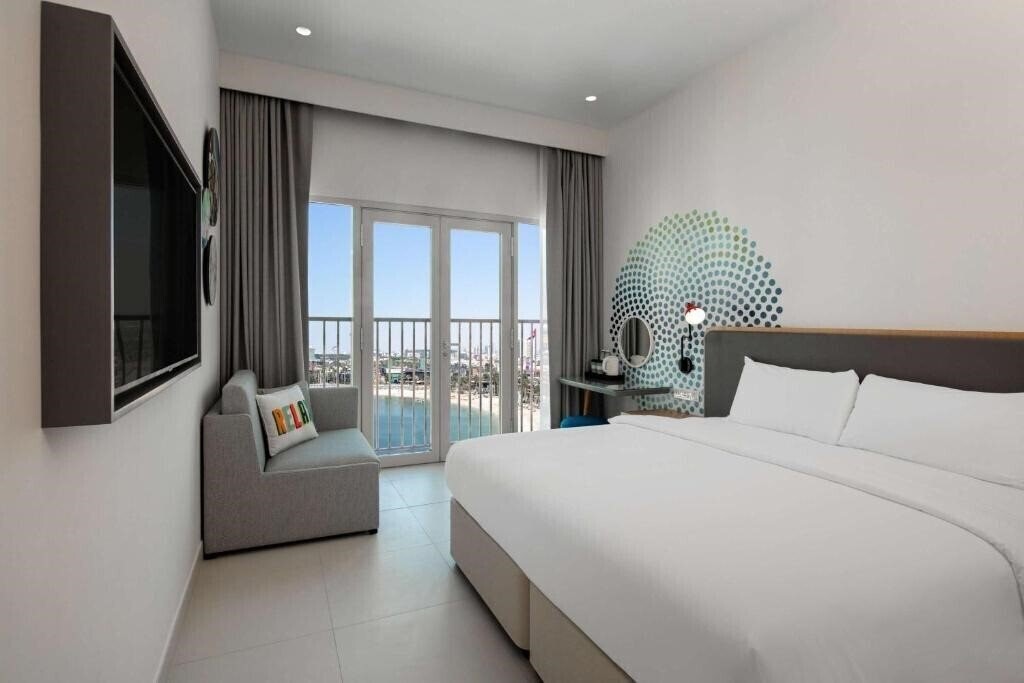 Фото Rove La Mer Beach 3*
