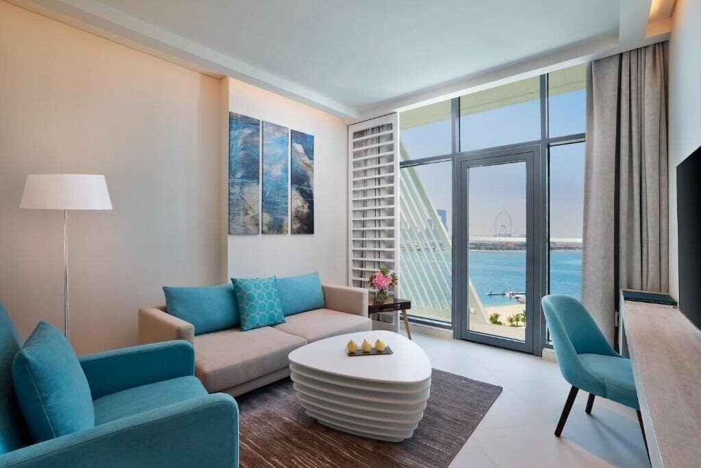 Изображение NH Collection Dubai The Palm 4*