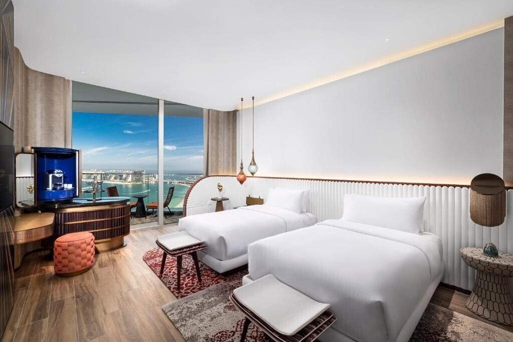 W Dubai Mina Seyahi 5* суреті