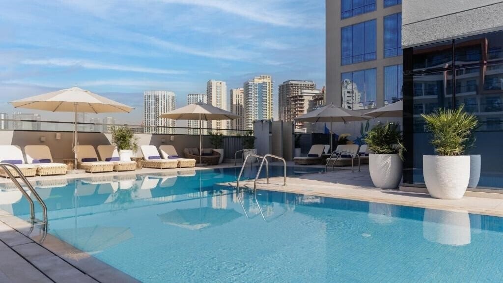 Отель Hotel Avalon 3*