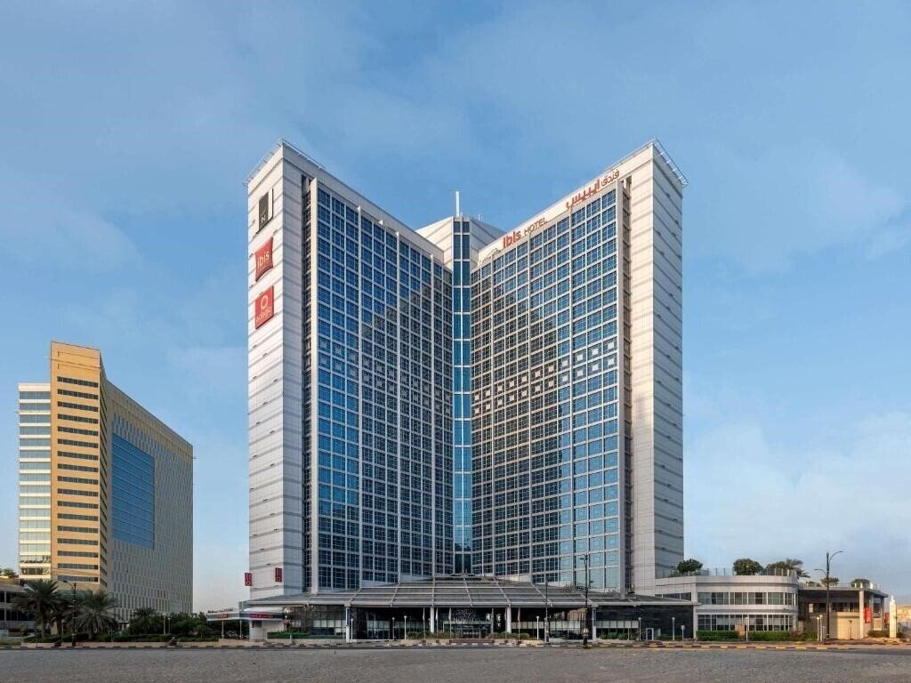 Отель Ibis Hotel Fujairah 3*