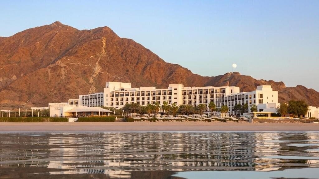 Intercontinental Fujairah Resort 5* қонақ үйі