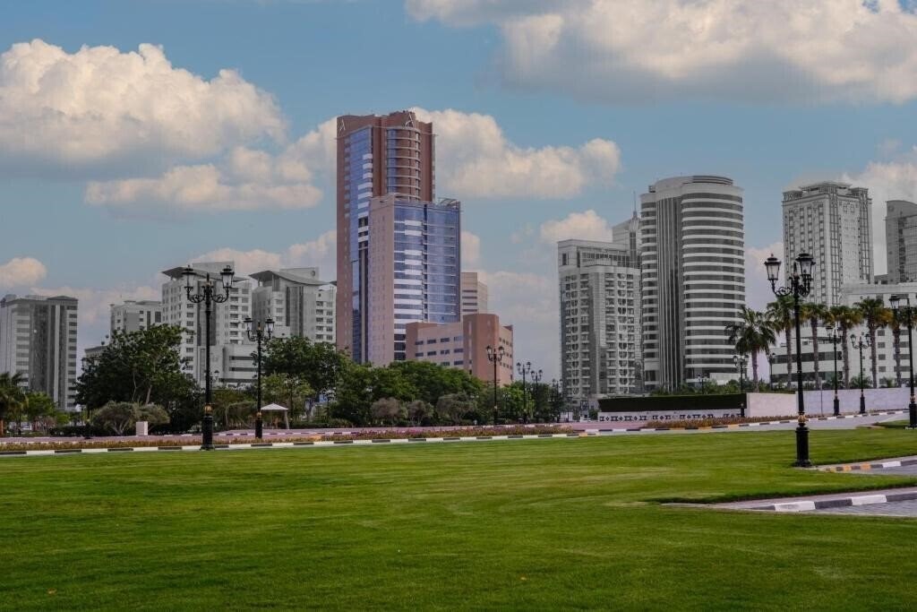 Nour Arjaan Rotana 4* қонақ үйі