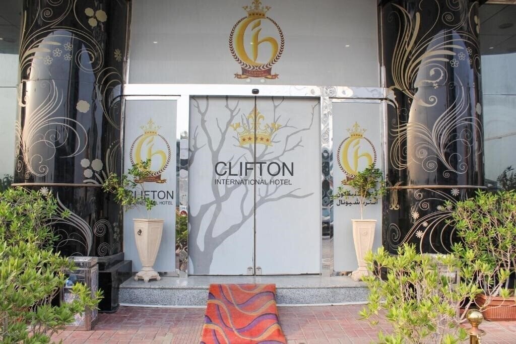 Фото Clifton International Hotel (ex. Coral Residence Tower Fujairah, Coral Suites Hotel Fujairah, East Coast Hotel Apartments) 3*