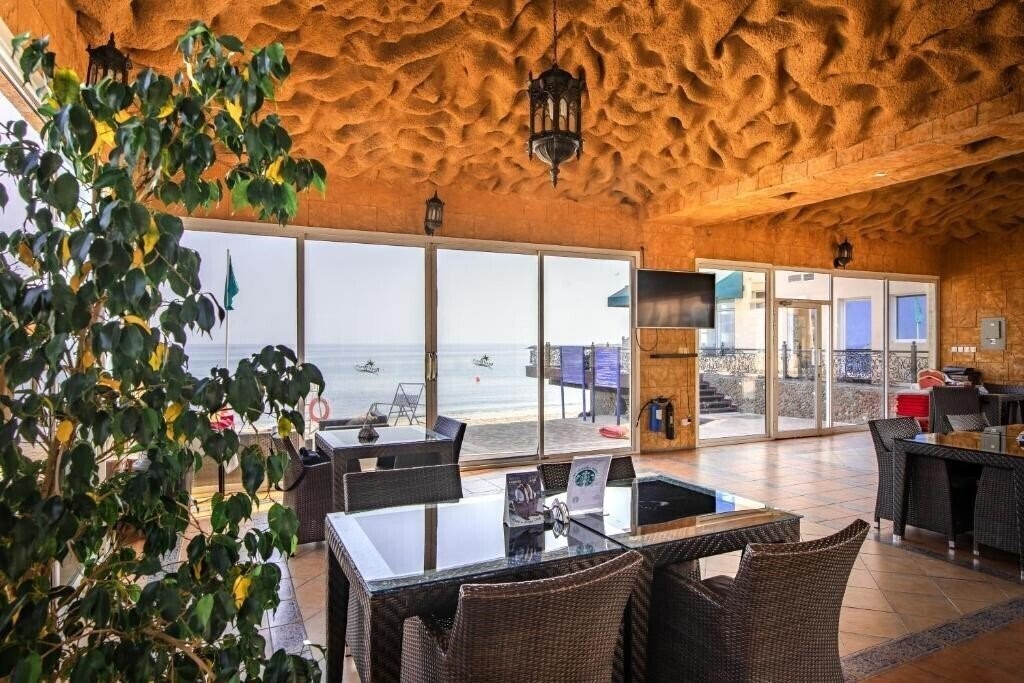 Изображение Royal Beach Hotel & Resort 4*