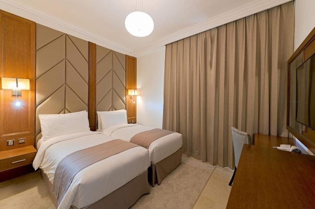 Фото Time Moonstone Hotel Apartments 4*