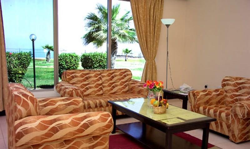 Фото Holiday Beach Resort (ex. Holiday Beach Motel) 4*